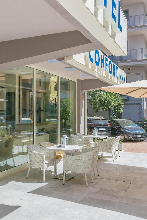 Hotel Confort Rimini Zewnętrze zdjęcie